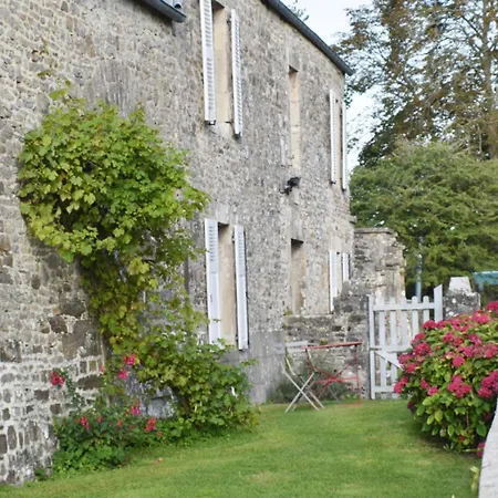 Hébergement de vacances Renovated 18th Century Norman Manor House Barneville-Carteret